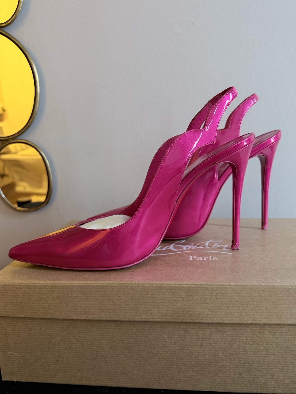 Christian Louboutin Hot Chick Slingback Pump - Picture 3 of 11